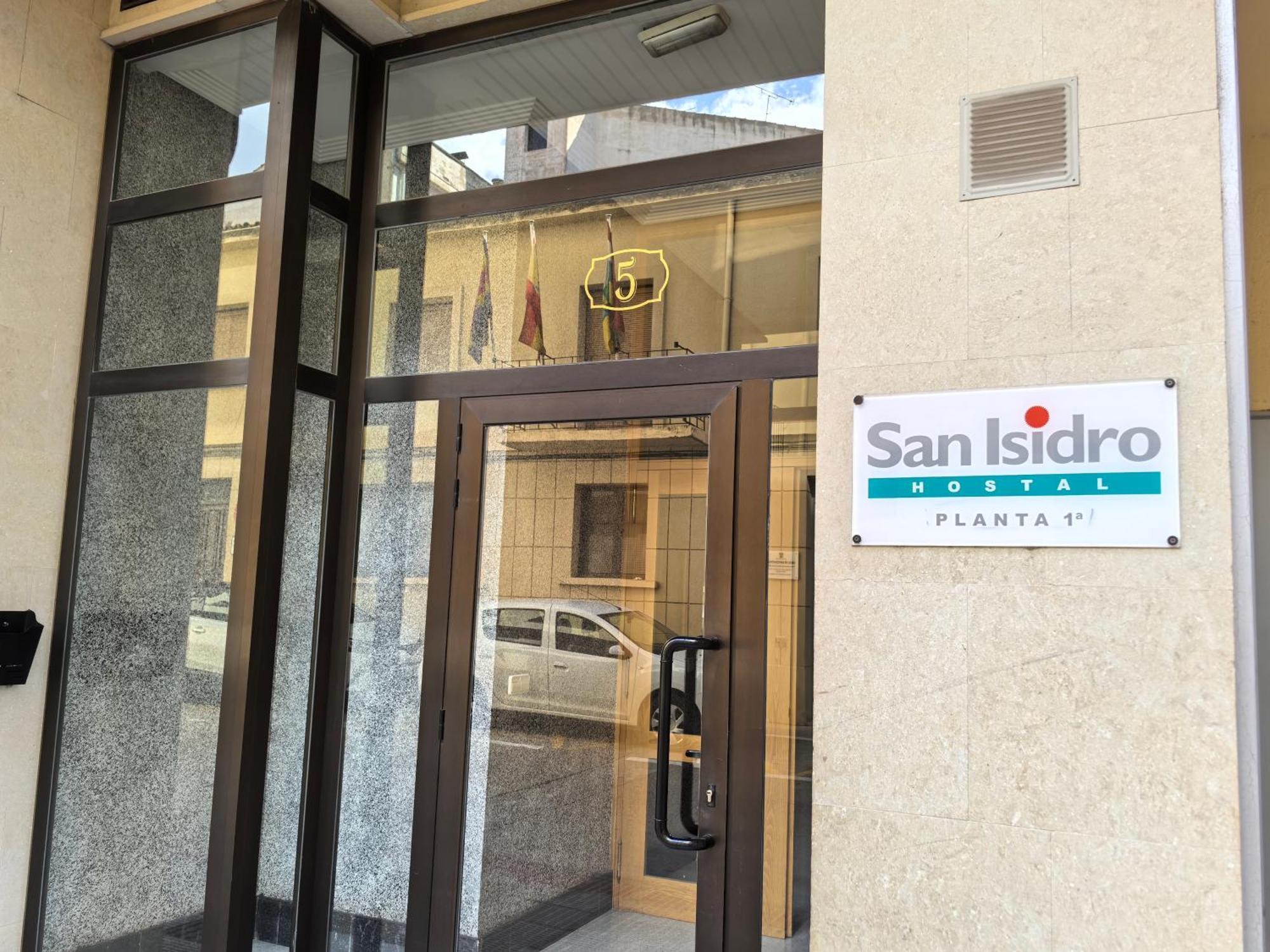 Hostal San Isidro Autol Bagian luar foto
