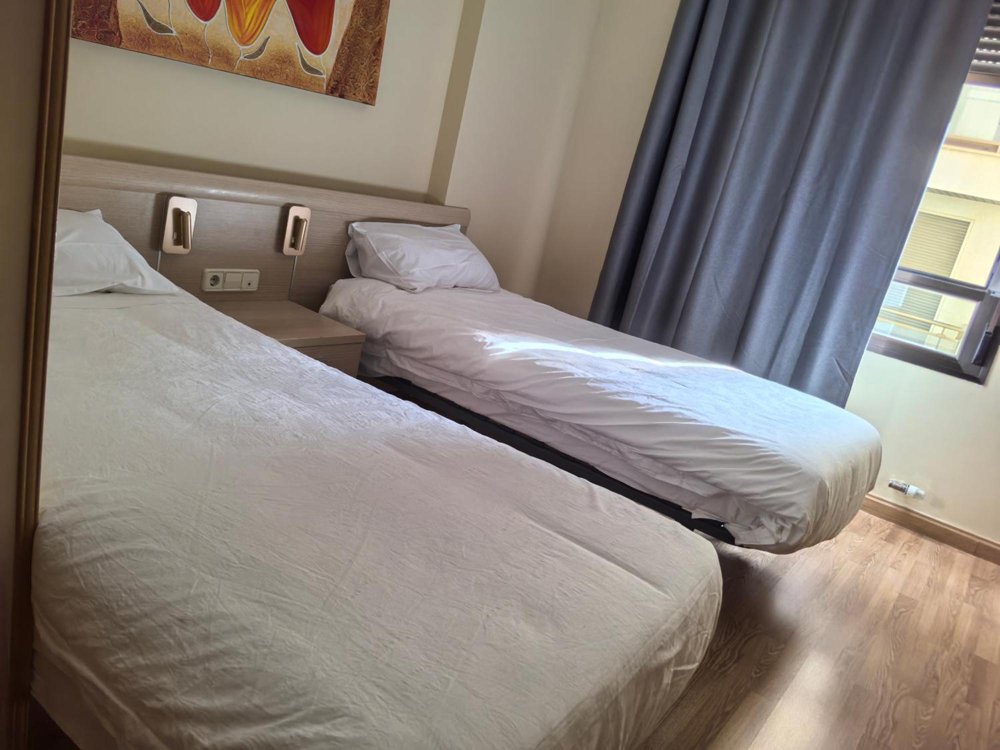 Hostal San Isidro Autol Bagian luar foto